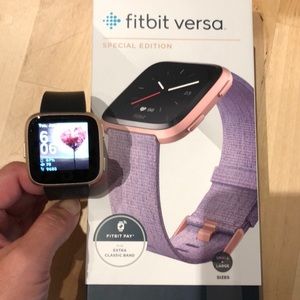 Fitbit Versa Special Edition
